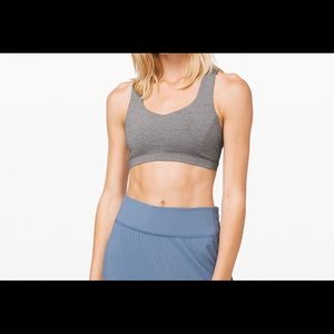 Free to be serene light support sports bra